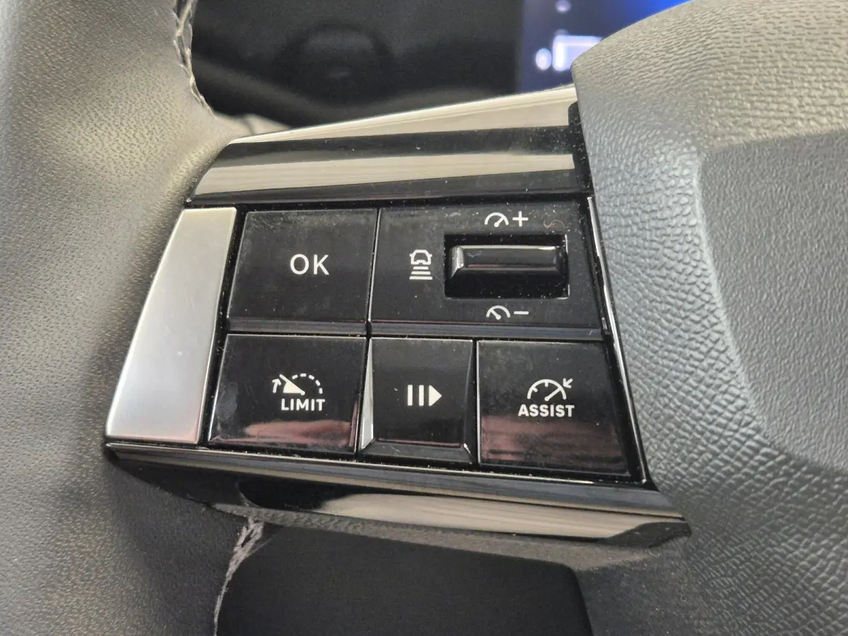 1.2 Turbo Edition | Apple CarPlay / Android Auto | Stoel- en stuurverwarming | AGR Comfortstoel | Parkeersensoren voor en achter |