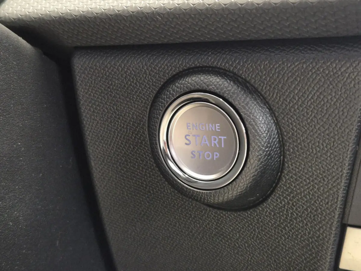 1.2 Turbo Edition | Apple CarPlay / Android Auto | Stoel- en stuurverwarming | AGR Comfortstoel | Parkeersensoren voor en achter |