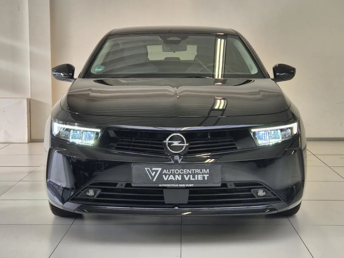 1.2 Turbo Edition | Apple CarPlay / Android Auto | Stoel- en stuurverwarming | AGR Comfortstoel | Parkeersensoren voor en achter |