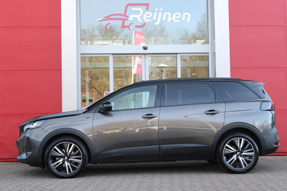 1.2 130PK AUTOMAAT GT PACK BUSINESS | PANORAMISCH SCHUIF/KANTEL DAK | AFNEEMBARE TREKHAAK | ALCANTARA BEKLEDING | FULL LED KOPLAMPEN | FOCAL AUDIO SYSTEM | 19" LICHTMETALEN VELGEN | CLIMATE 