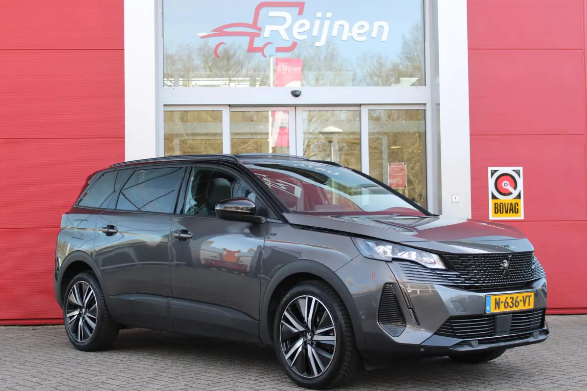 1.2 130PK AUTOMAAT GT PACK BUSINESS | PANORAMISCH SCHUIF/KANTEL DAK | AFNEEMBARE TREKHAAK | ALCANTARA BEKLEDING | FULL LED KOPLAMPEN | FOCAL AUDIO SYSTEM | 19" LICHTMETALEN VELGEN | CLIMATE 