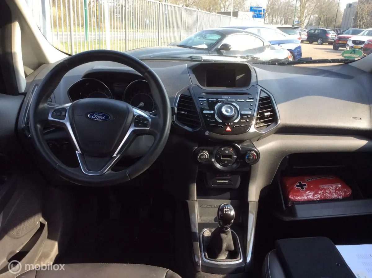 1.0 EcoBoost Titanium S Navi Camera 17" half leder