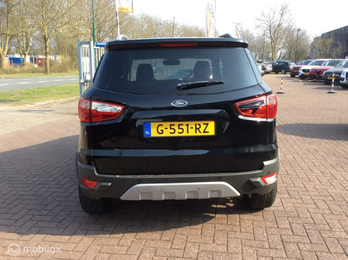 1.0 EcoBoost Titanium S Navi Camera 17" half leder