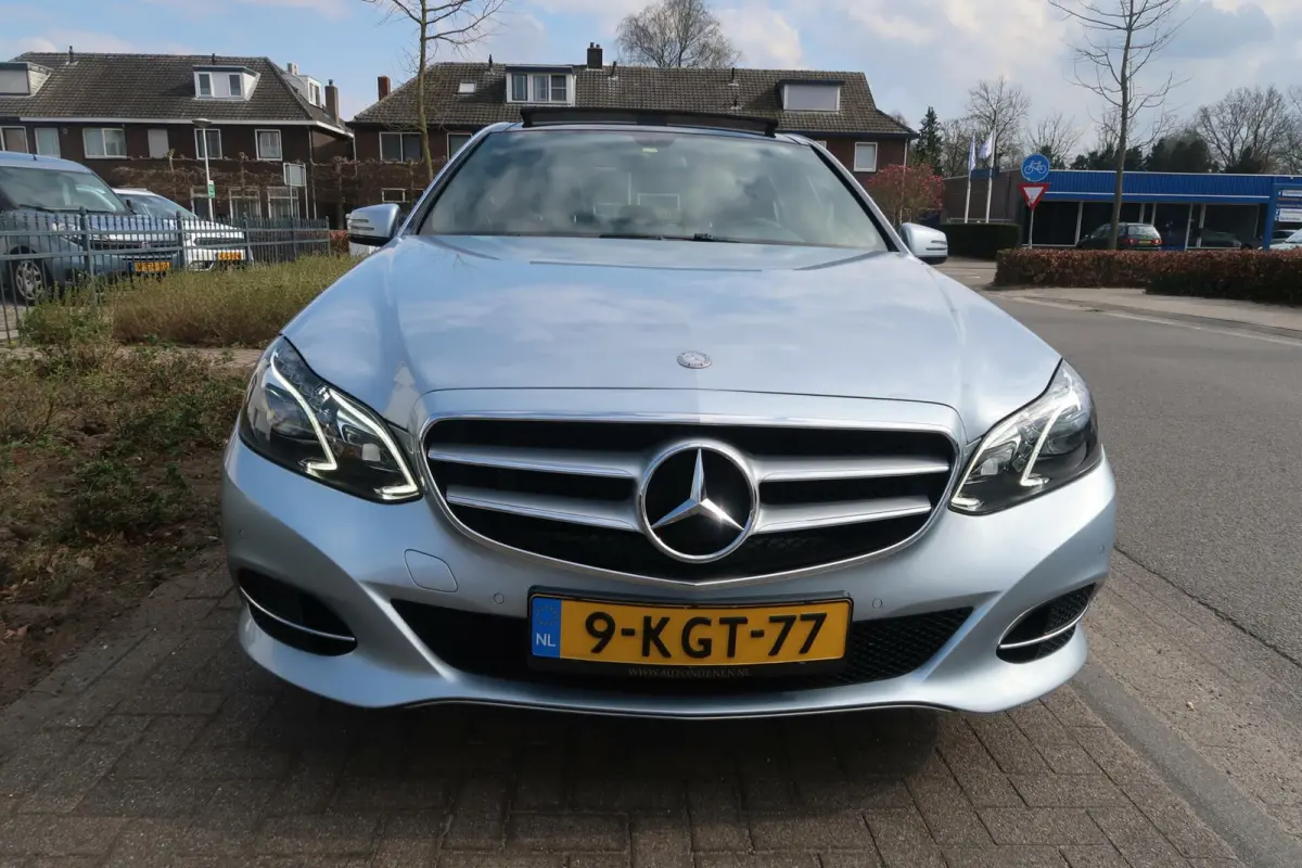 200 Aut FACELIFT|PANORAMADAK|TREKHAAK|SPORT PAKKET|LED|NAVIGATIE|ORIGINEEL NEDERLANDS