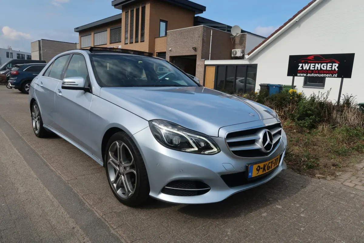 200 Aut FACELIFT|PANORAMADAK|TREKHAAK|SPORT PAKKET|LED|NAVIGATIE|ORIGINEEL NEDERLANDS