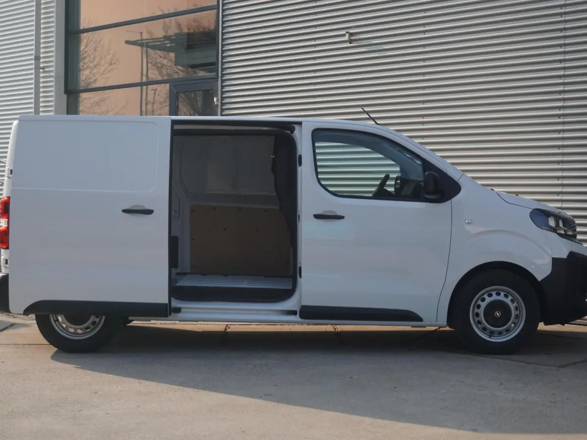 Electric L2 75 kWh | 8 jaar garantie | e-PTO 400V | navigatie incl. Apple Carplay | camera | rijklaarprijs
