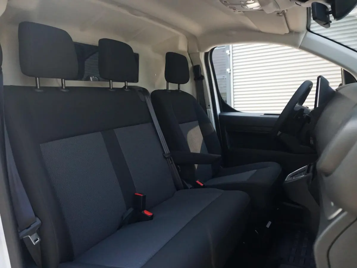 Electric L2 75 kWh | 8 jaar garantie | e-PTO 400V | navigatie incl. Apple Carplay | camera | rijklaarprijs