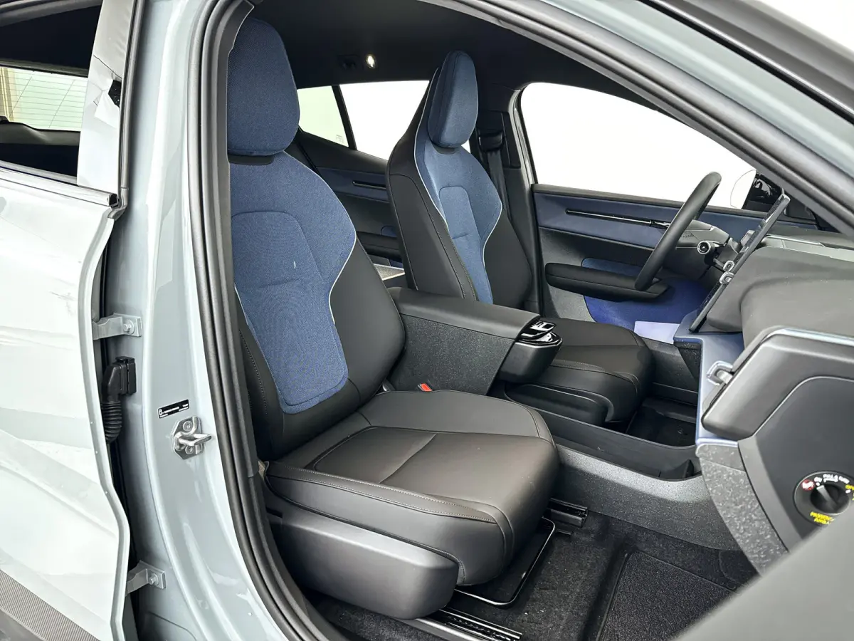 CARGO | Parkeercamera | Harman Kardon