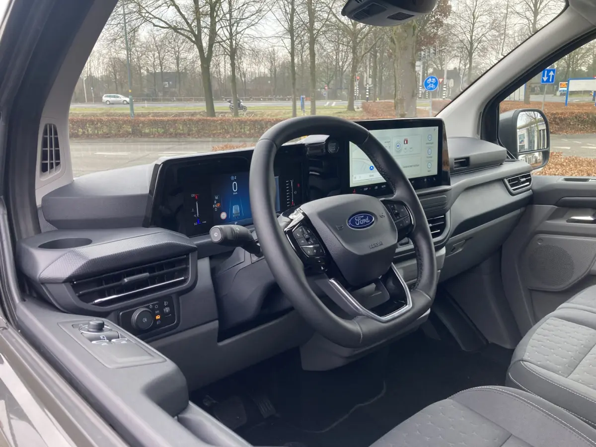 320 2.0 TDCI L1H1 Limited | BPM VRIJ! | DEMO        SUPER-COMPLEET!!!