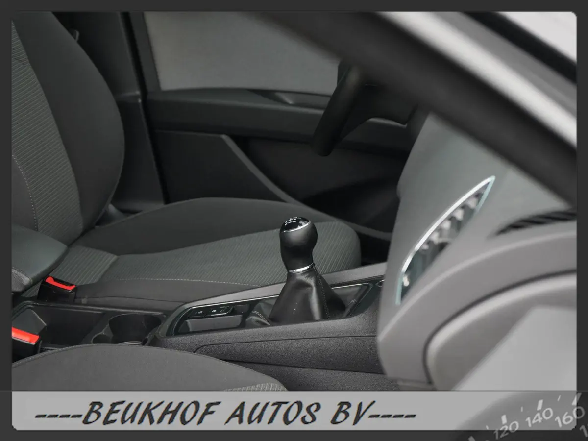 1.0 TSI Style Ultimate Edition Camera Carplay Navi