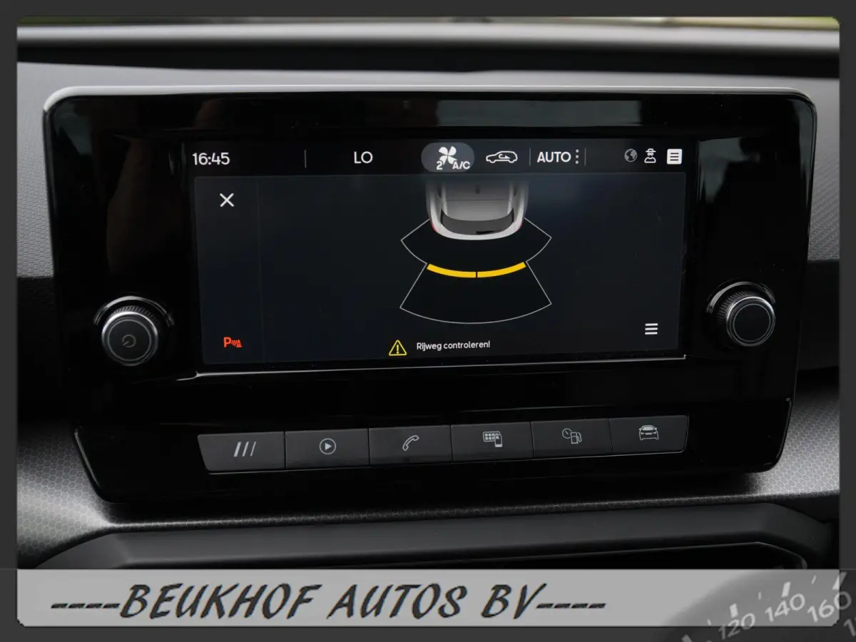 1.0 TSI Style Business Intense Trekhaak Carplay
