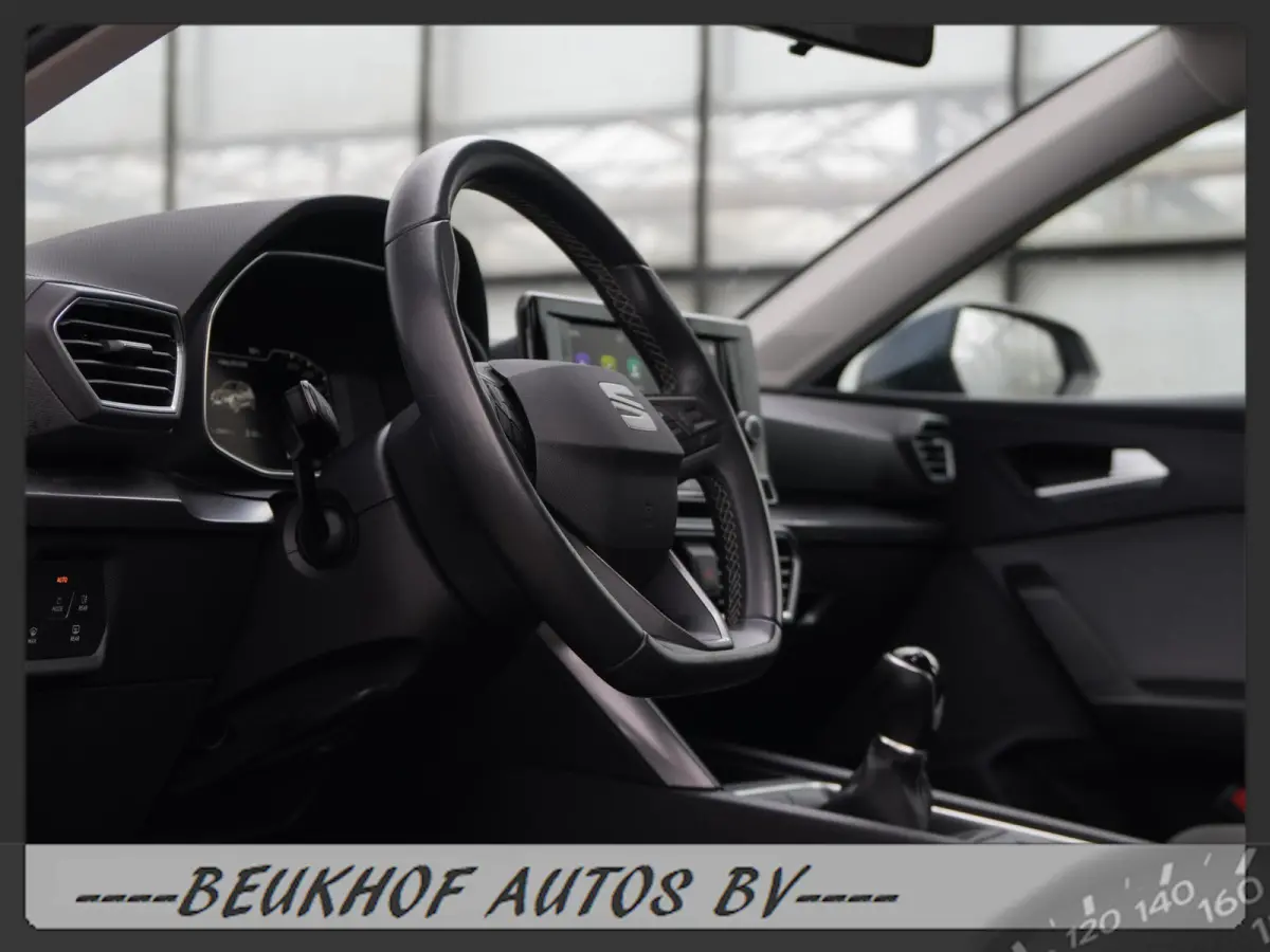 1.0 TSI Style Business Intense Trekhaak Carplay