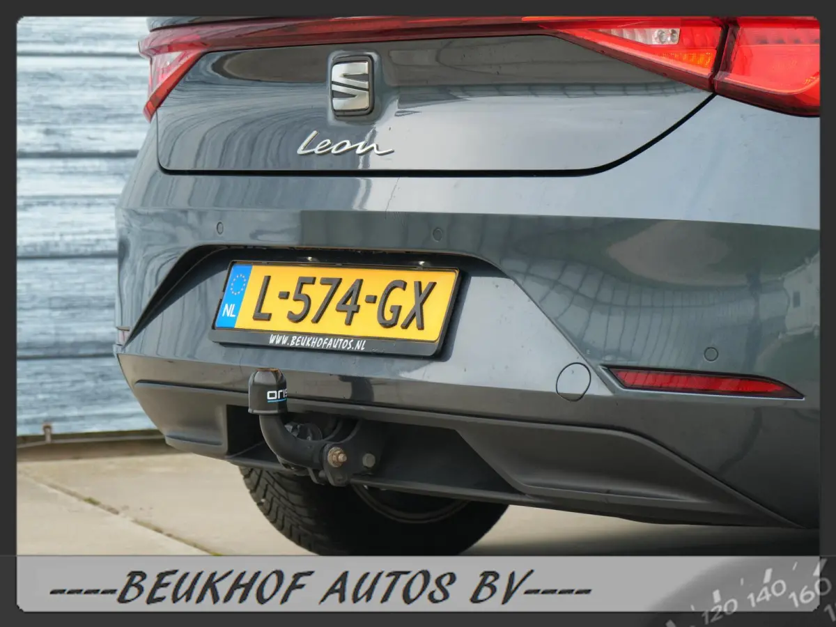 1.0 TSI Style Business Intense Trekhaak Carplay