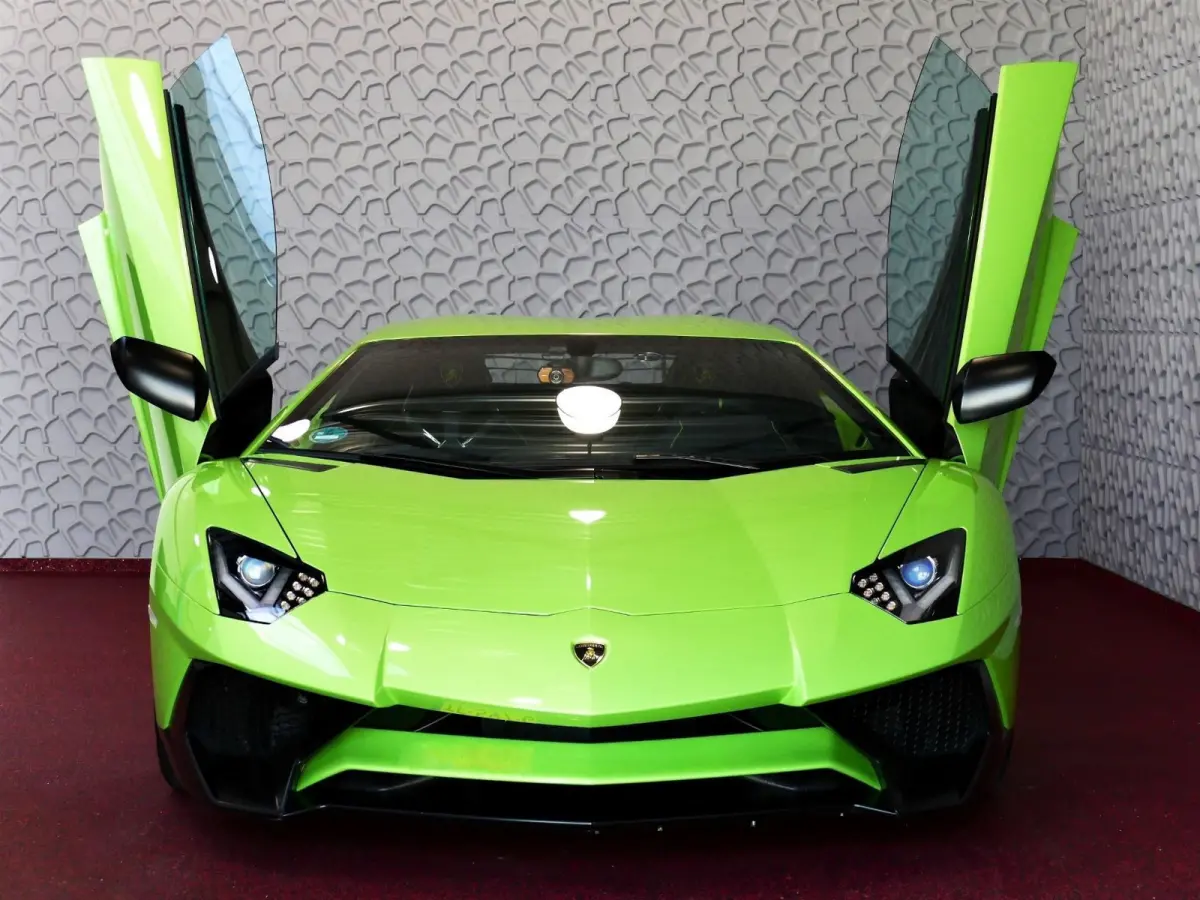 6.5 V12 LP750-4 SV SUPERVELOCE VERDE ITHACA INKL. VAT