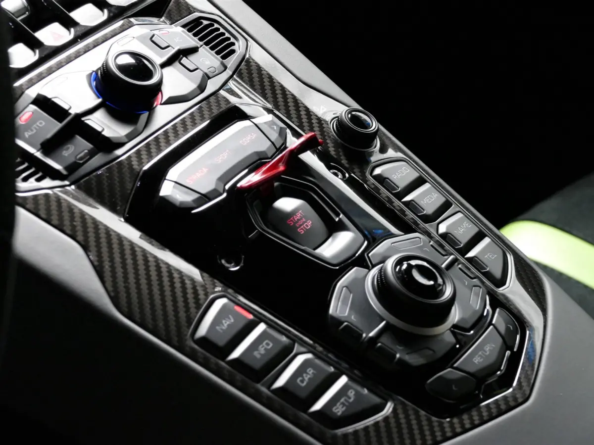 6.5 V12 LP750-4 SV SUPERVELOCE VERDE ITHACA INKL. VAT