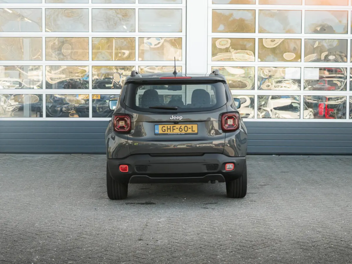 1.5T e-Hybrid Summit | Leder | Schuif/Kanteldak | 18" | Winter Pack