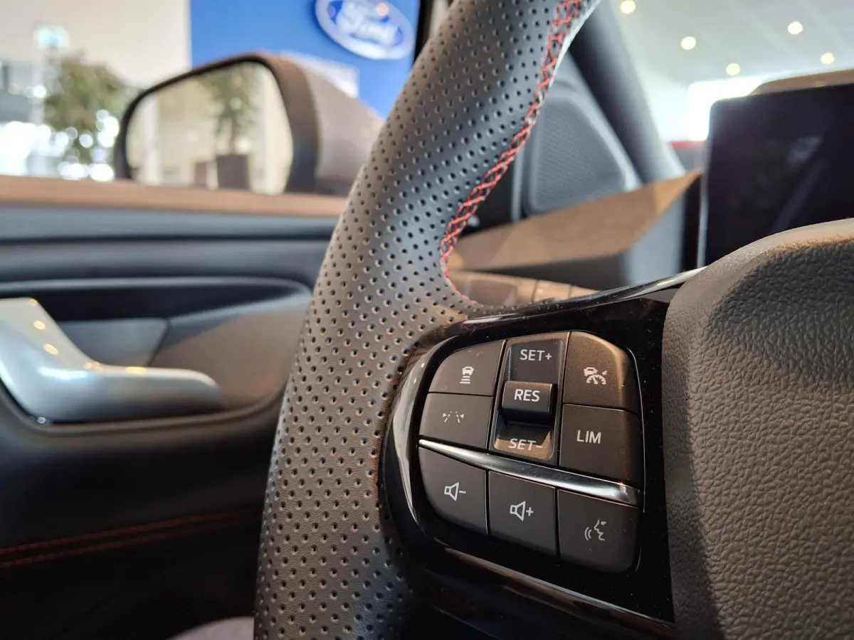 1.0 EcoBoost ST-Line | Te bestellen | Nieuw model |  Sync 4 | 17'' lichtmetalen velgen | Sportstoelen | Climate control | Achteruitrijcamera