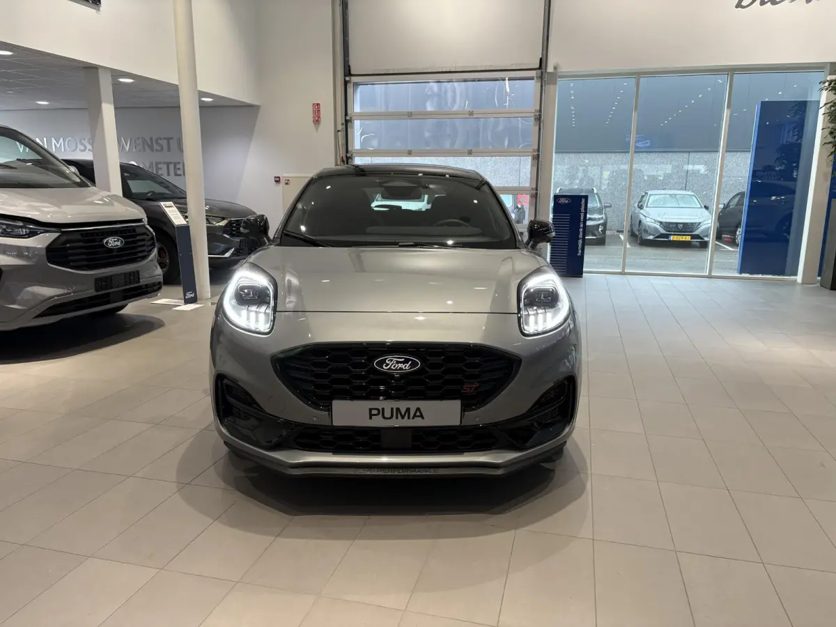 1.0 EcoBoost ST | NIEUW TE BESTELLEN | SPORTONDERSTEL | LICHTMETALEN VELGEN 5-SPAAKS 19" | PANORAMADAK | SPORTSTUUR