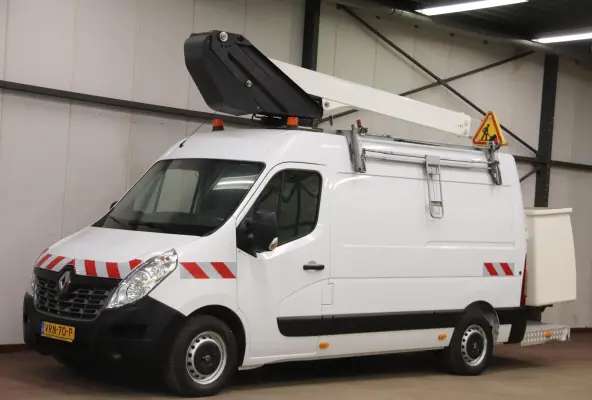 AUTO HOOGWERKER KLUBB K32 12 METER NACELLE FRANCE T35 2.3 dCi L2