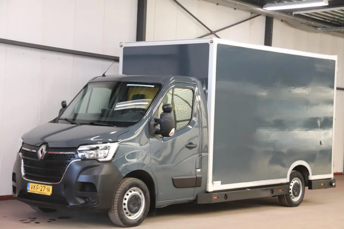 150PK AUTOMAAT LOWLINER VERKOOPWAGEN