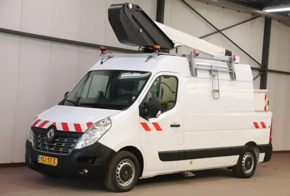 AUTOHOOGWERKER 12 METER NACELLE FRANCE ELEVATEUR