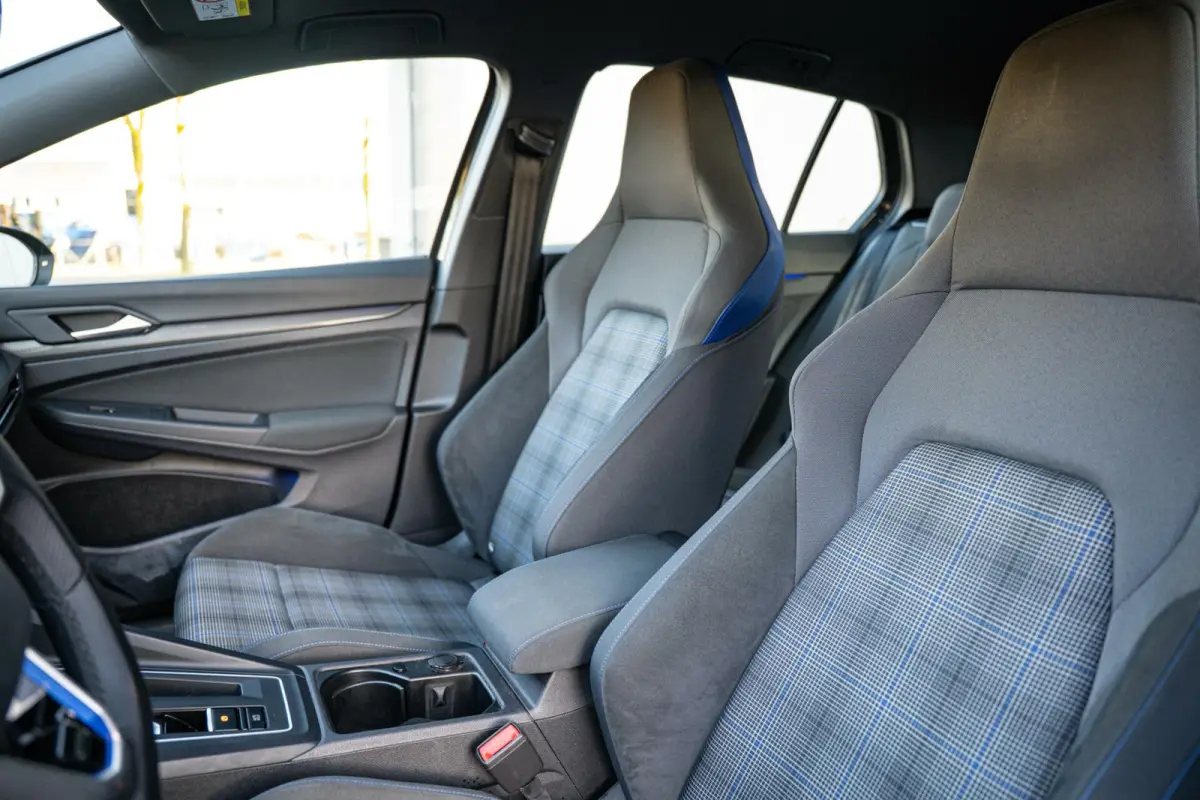 1.4 eHybrid GTE |IQ-Light|Eibach|Carplay