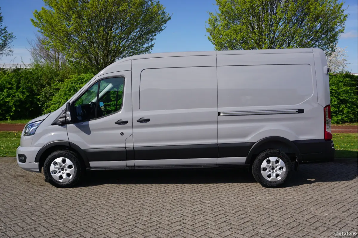 350L L3H2 Limited AUT-8 165PK BPM VRIJ Navi, Adap. Cruise, 360° Cam, Trekhaak, 2x Schuifdeur!! NR. 293