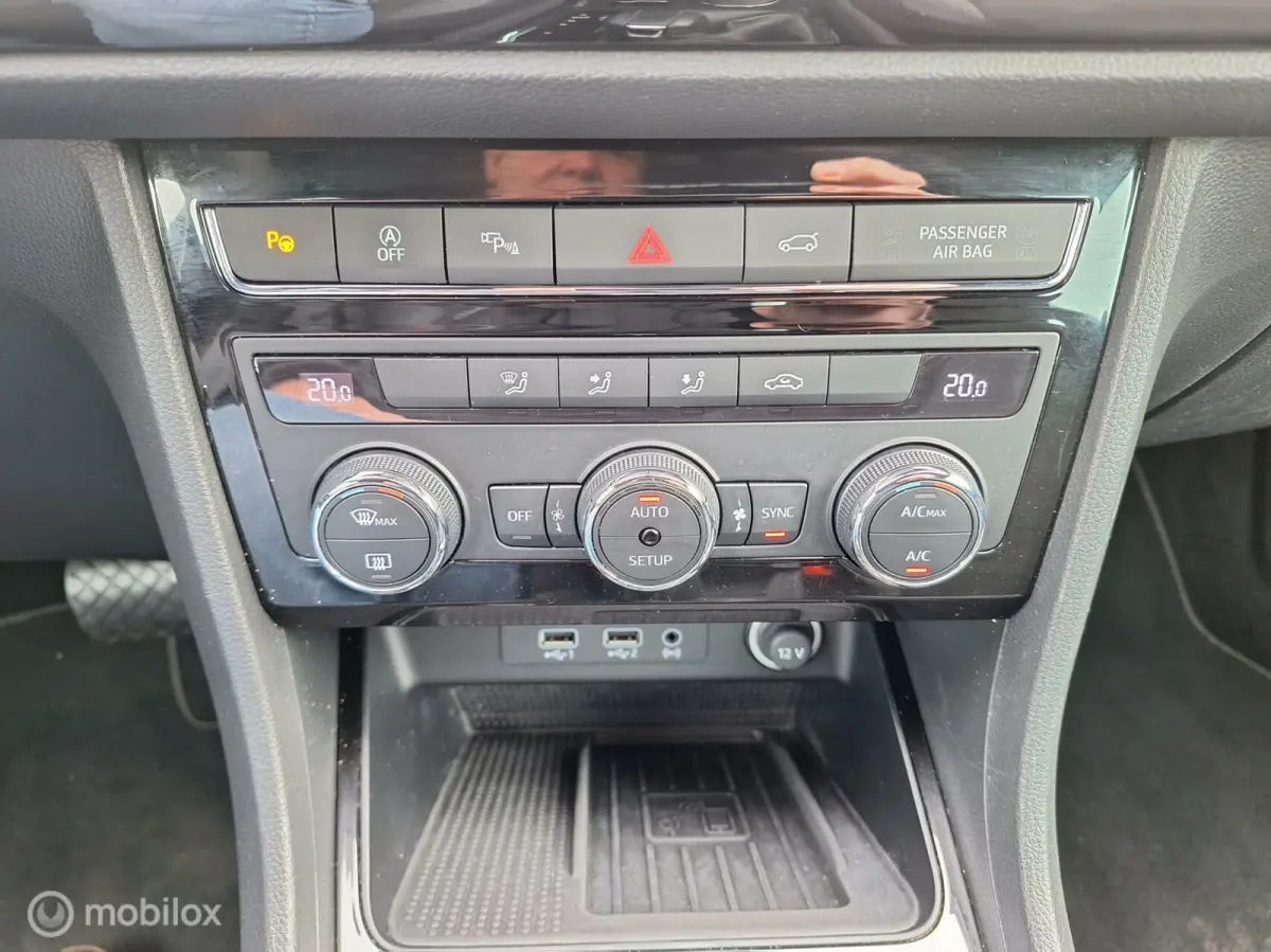 1.5 TSI XCELLENCE AUTOMAAT • 1e Eigenaar • Carplay •