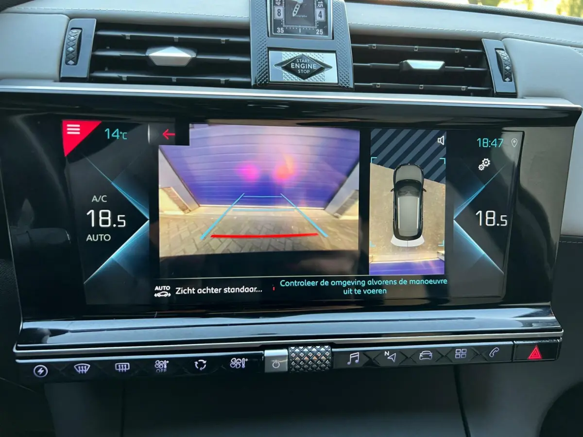 E-Tense 4x4 Grand Chic PHEV 300 PK Luxe !