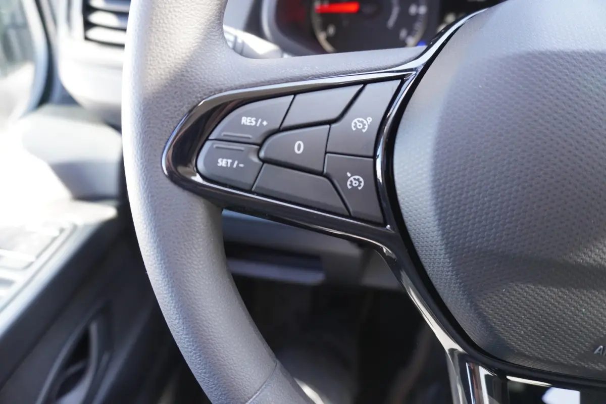 2.0 Blue dCi 130PK T29 L2H1 Dubbelcabine Nr. V017 | Airco |  Apple CP/Android auto | trekhaak