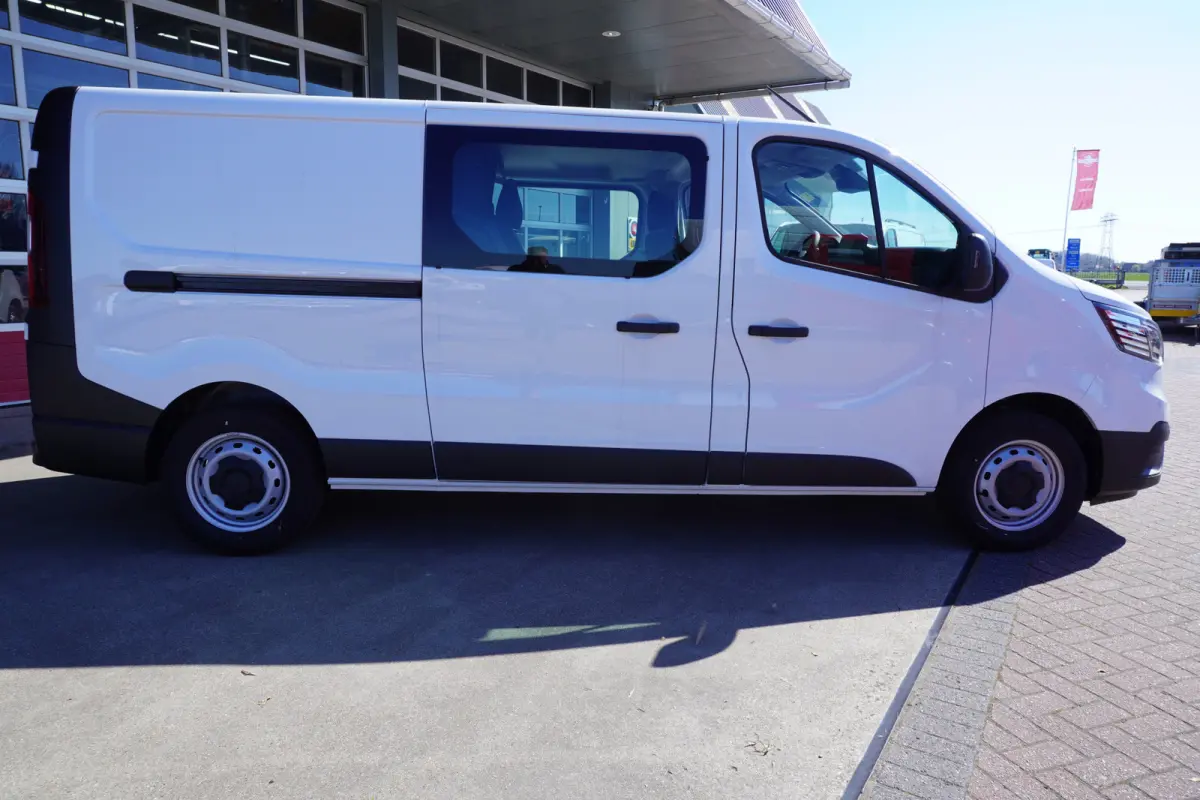 2.0 Blue dCi 130PK T29 L2H1 Dubbelcabine Nr. V017 | Airco |  Apple CP/Android auto | trekhaak