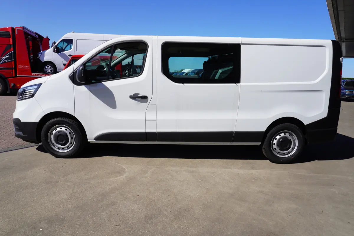 2.0 Blue dCi 130PK T29 L2H1 Dubbelcabine Nr. V017 | Airco |  Apple CP/Android auto | trekhaak