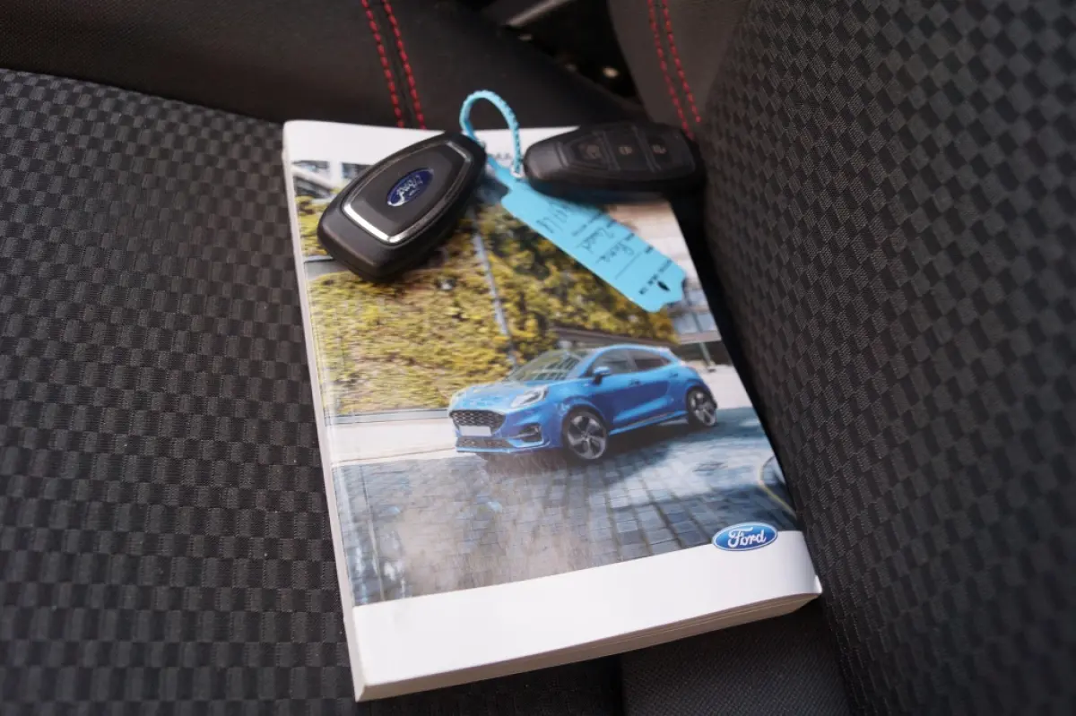 1.0 Ecoboost 124pk ST-Line -NAVI-AIRCO-PDC-