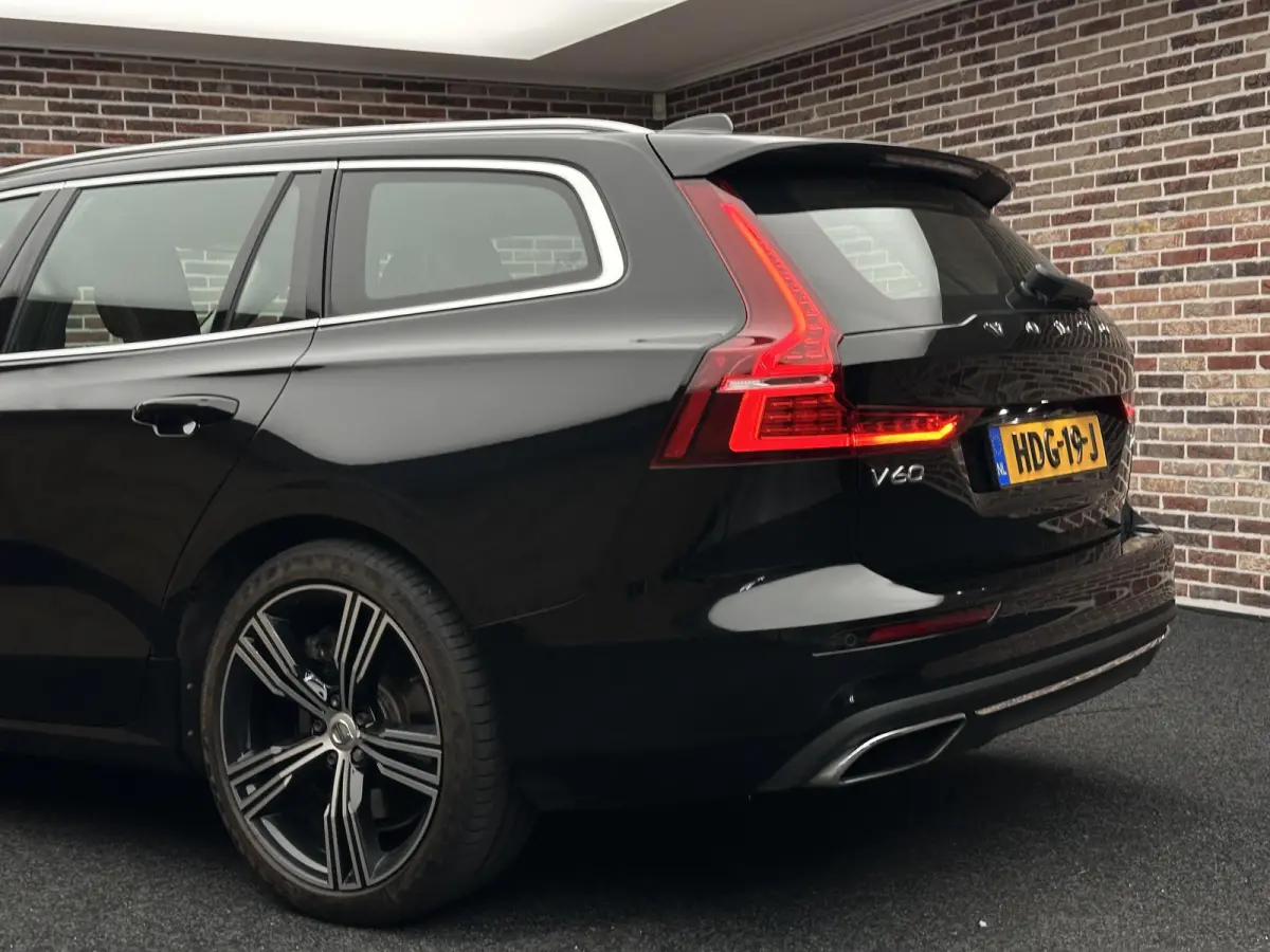 2.0 T6 Benzine AWD Inscription | Intellisafe| Pilot Assist| CarPlay|Standkachel| Adaptive light| BTW auto|
