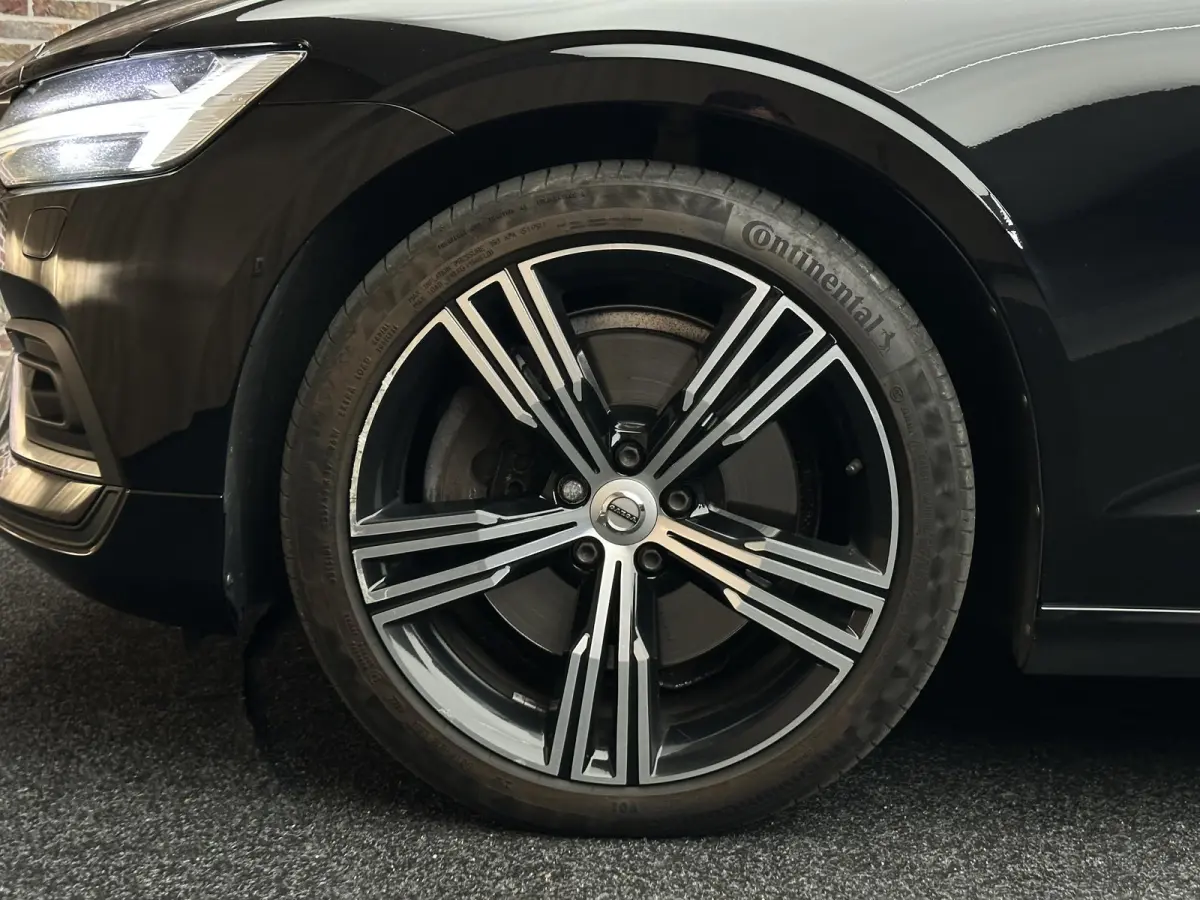 2.0 T6 Benzine AWD Inscription | Intellisafe| Pilot Assist| CarPlay|Standkachel| Adaptive light| BTW auto|