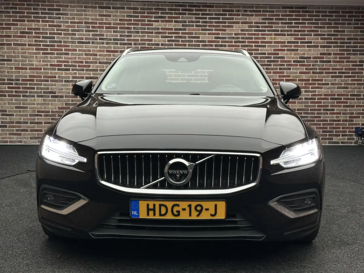 2.0 T6 Benzine AWD Inscription | Intellisafe| Pilot Assist| CarPlay|Standkachel| Adaptive light| BTW auto|