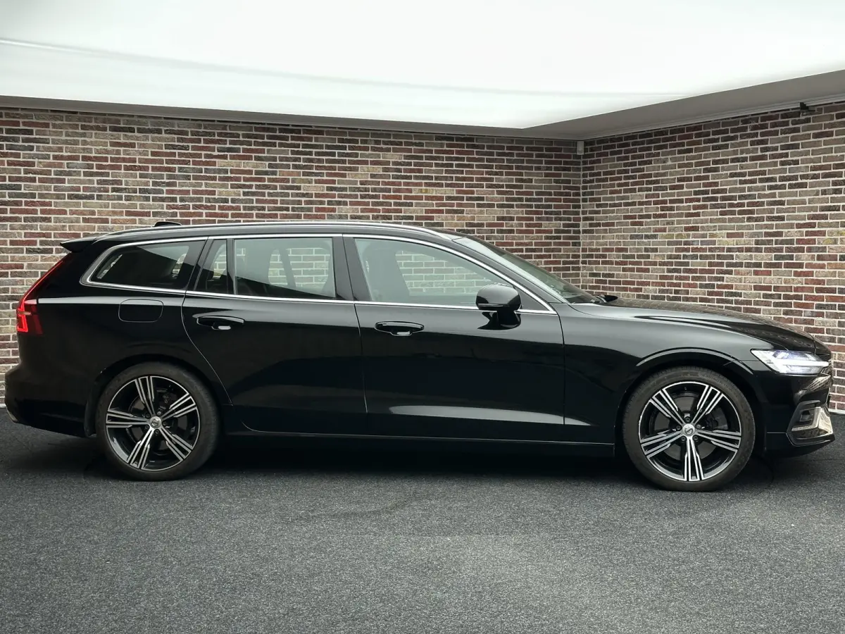 2.0 T6 Benzine AWD Inscription | Intellisafe| Pilot Assist| CarPlay|Standkachel| Adaptive light| BTW auto|