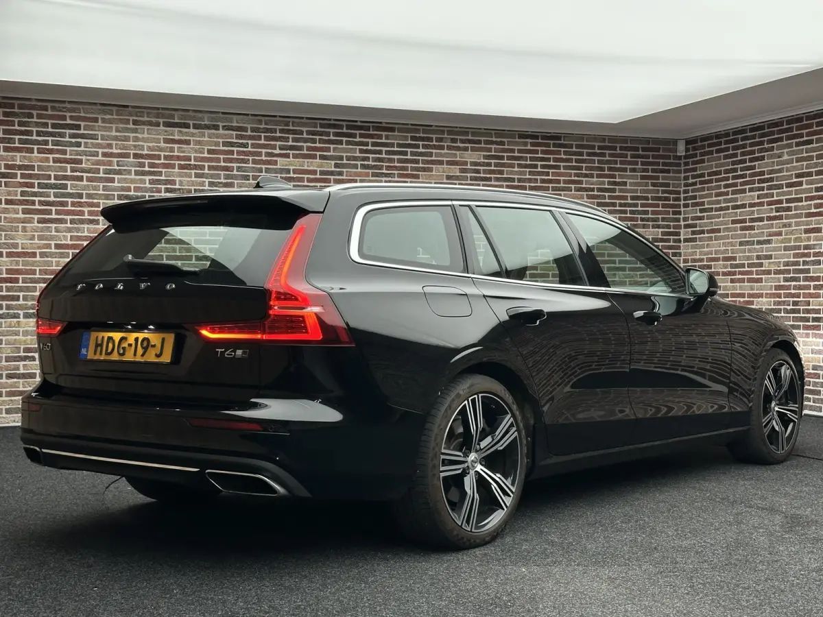 2.0 T6 Benzine AWD Inscription | Intellisafe| Pilot Assist| CarPlay|Standkachel| Adaptive light| BTW auto|