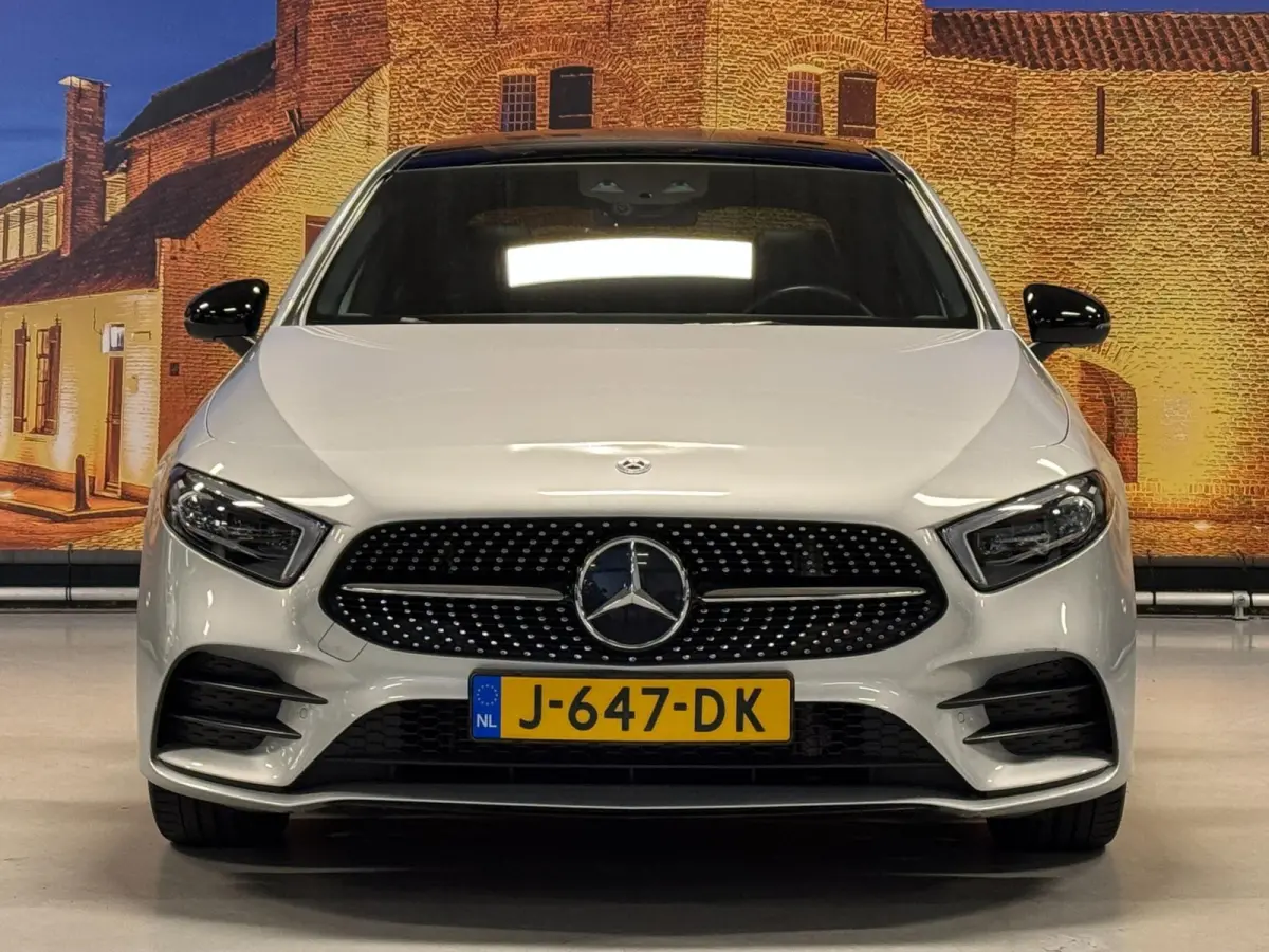 220 Premium+ AMG Aut Panodak LED