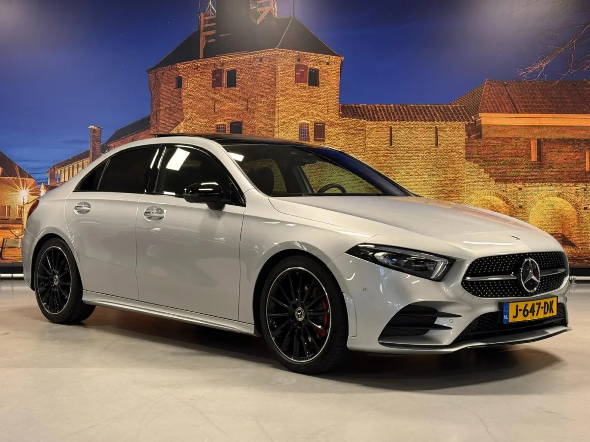 220 Premium+ AMG Aut Panodak LED
