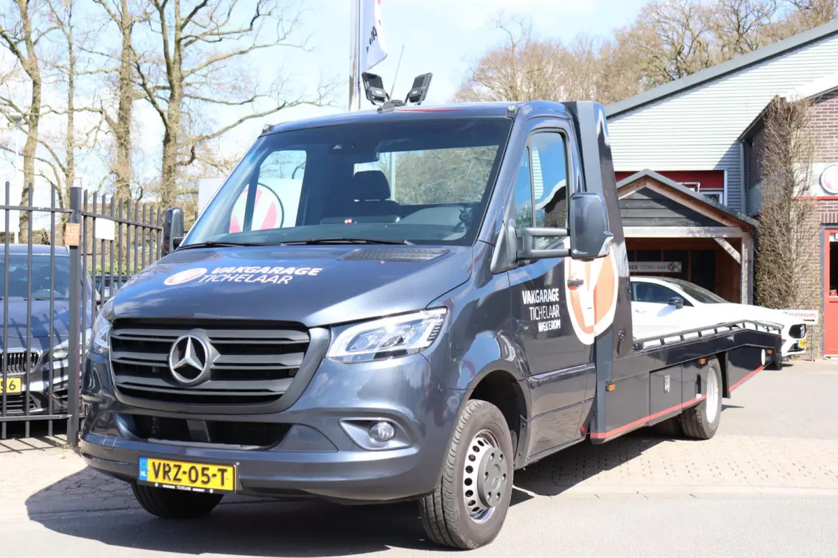 519 1.9 CDI L3 Tijhof | OPRIJWAGEN | Luchtvering | Lier | Trekhaak | Breed Navi | CarPlay | Geveerde Stoel