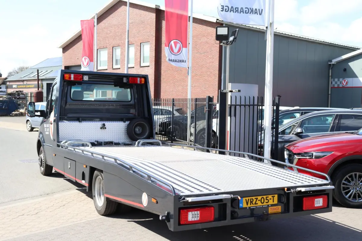 519 1.9 CDI L3 Tijhof | OPRIJWAGEN | Luchtvering | Lier | Trekhaak | Breed Navi | CarPlay | Geveerde Stoel