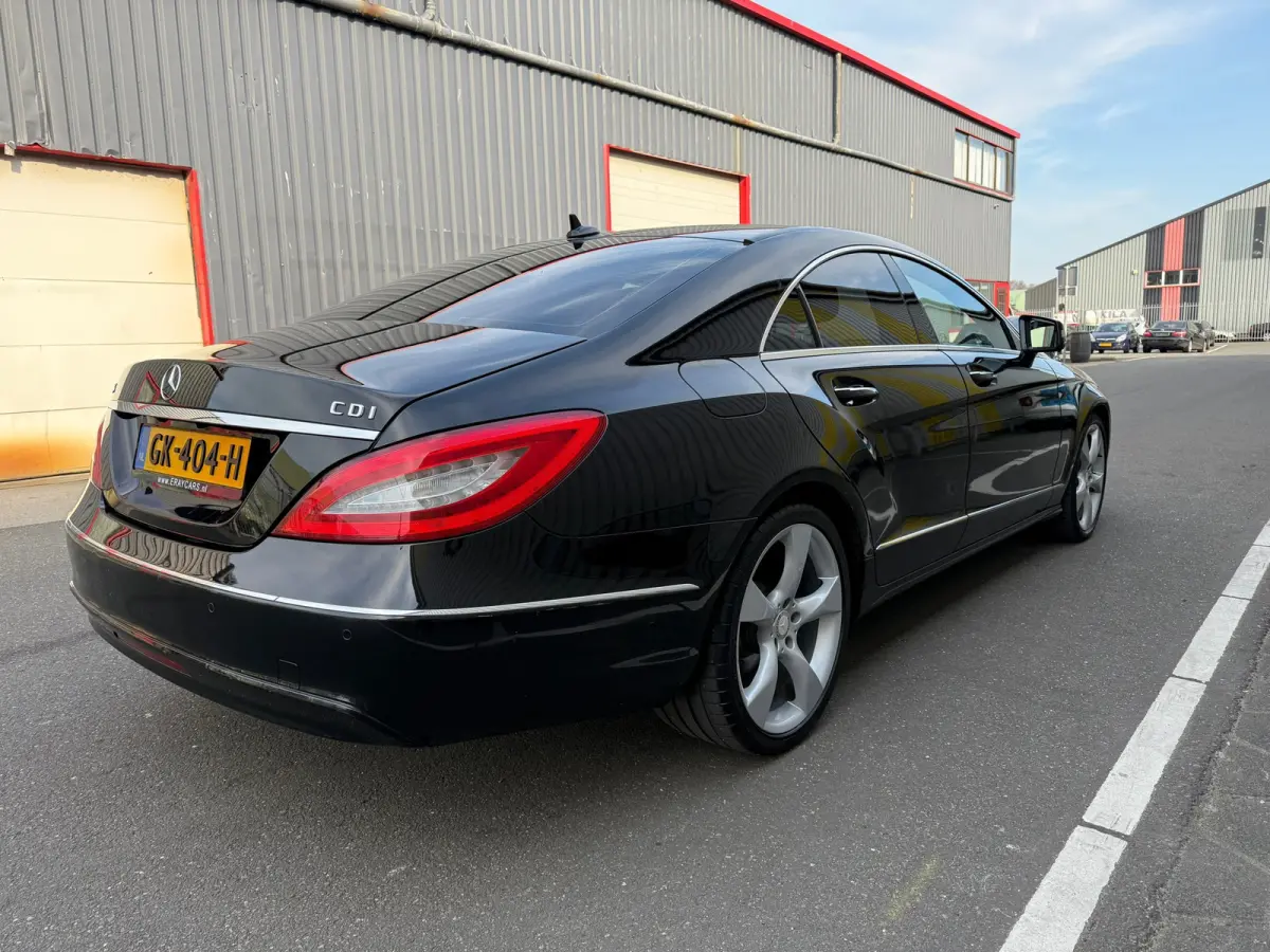 250 CDI // AUTOMAAT / LEDER / NAVI / CAMERA / LM VELGEN / BOMVOL