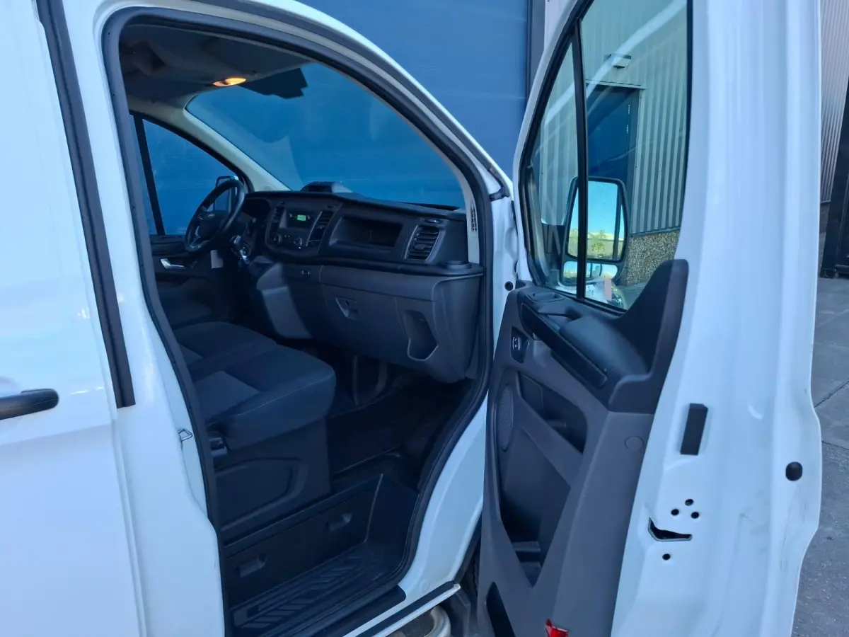 280 2.0 TDCI L1H1 Trend AIRCO / CRUISE CONTROLE / 3 ZITS / EURO 6