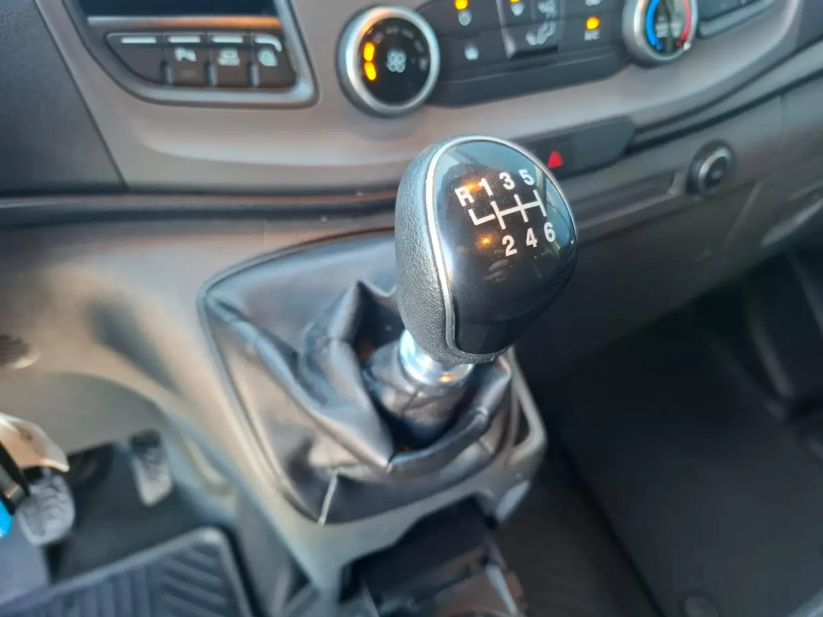 280 2.0 TDCI L1H1 Trend AIRCO / CRUISE CONTROLE / 3 ZITS / EURO 6