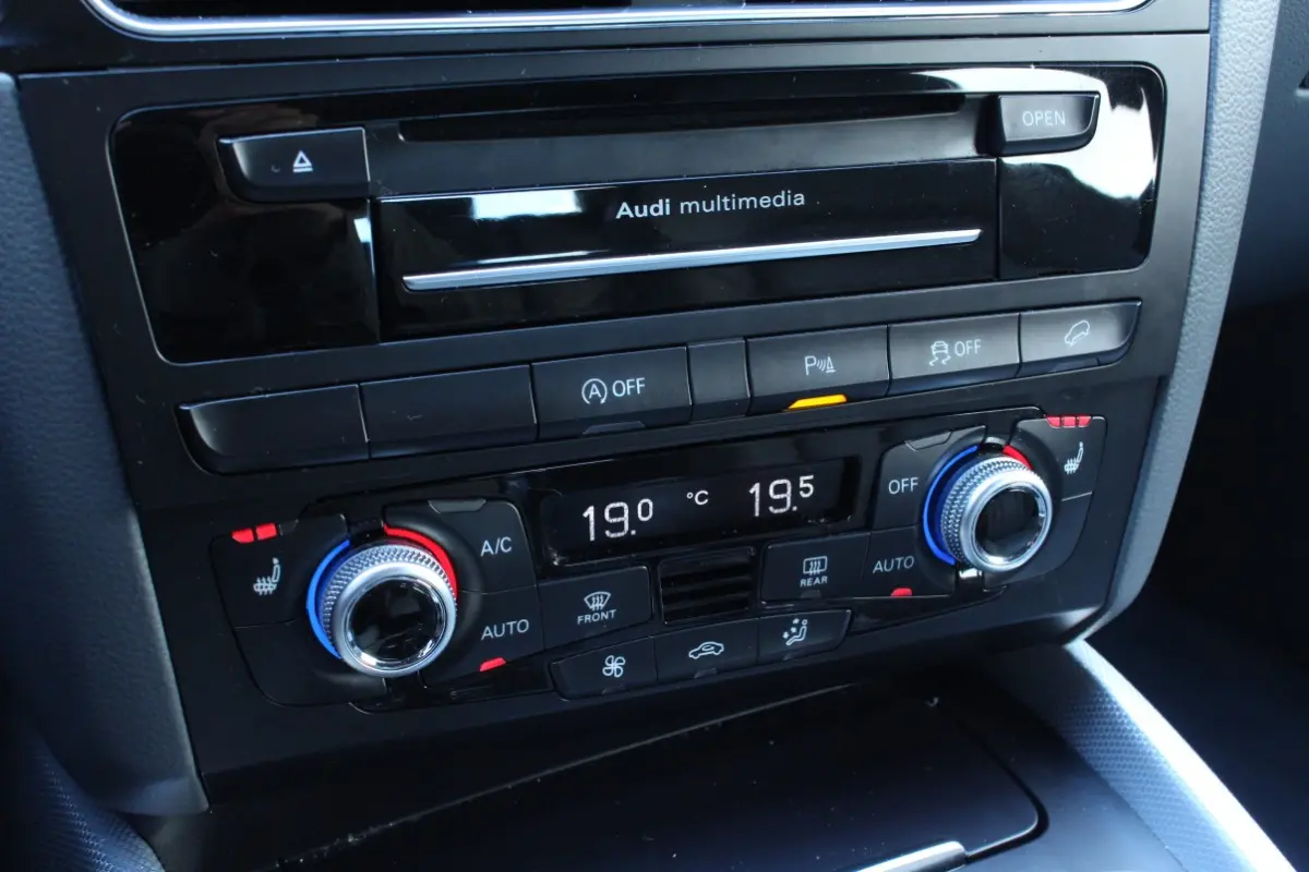 2.0 TFSI Quattro S-Line 1eEIG ACC LEDER KEYLS STOELVW NAVI '16