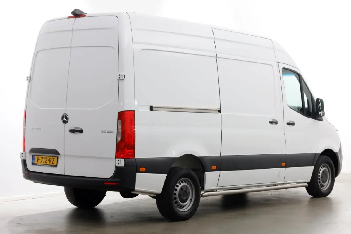 311 CDI 115pk L2H2 RWD Servicewagen Airco/Camera 09-2018