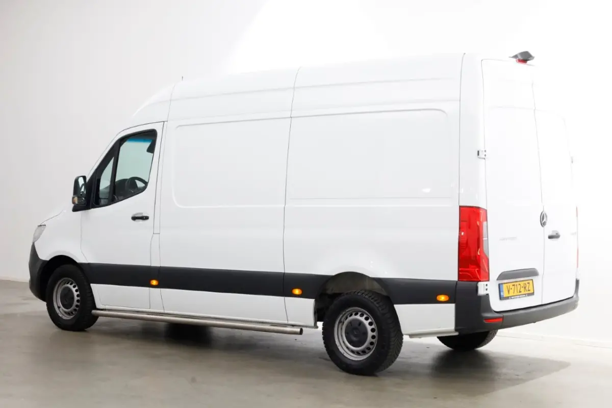311 CDI 115pk L2H2 RWD Servicewagen Airco/Camera 09-2018