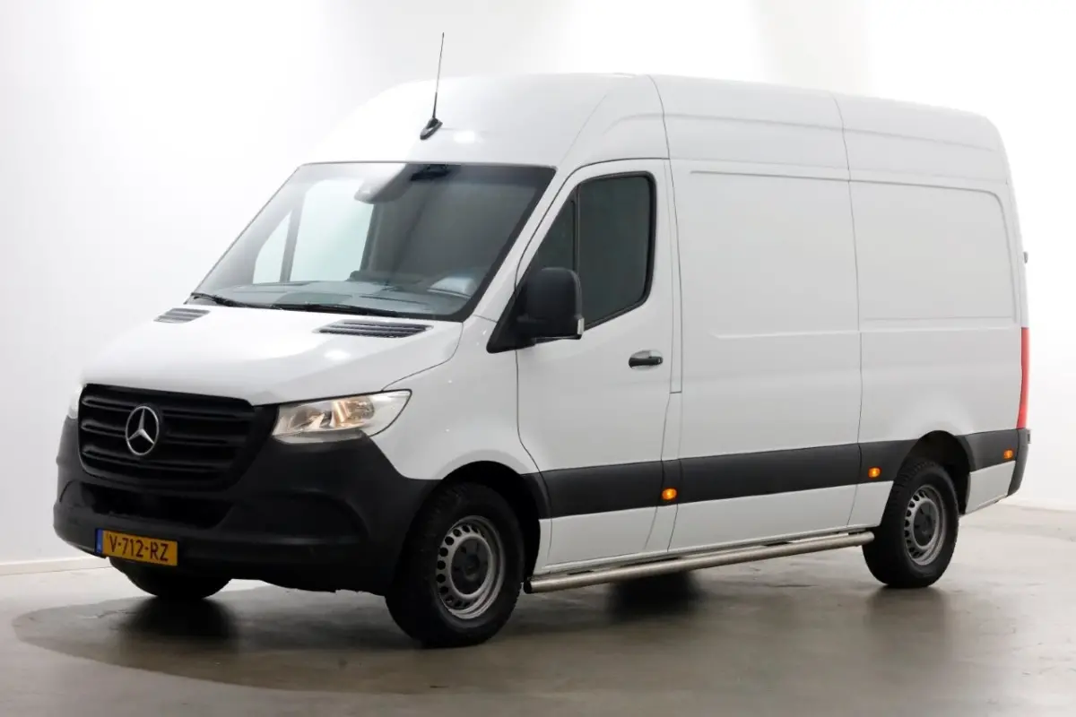 311 CDI 115pk L2H2 RWD Servicewagen Airco/Camera 09-2018