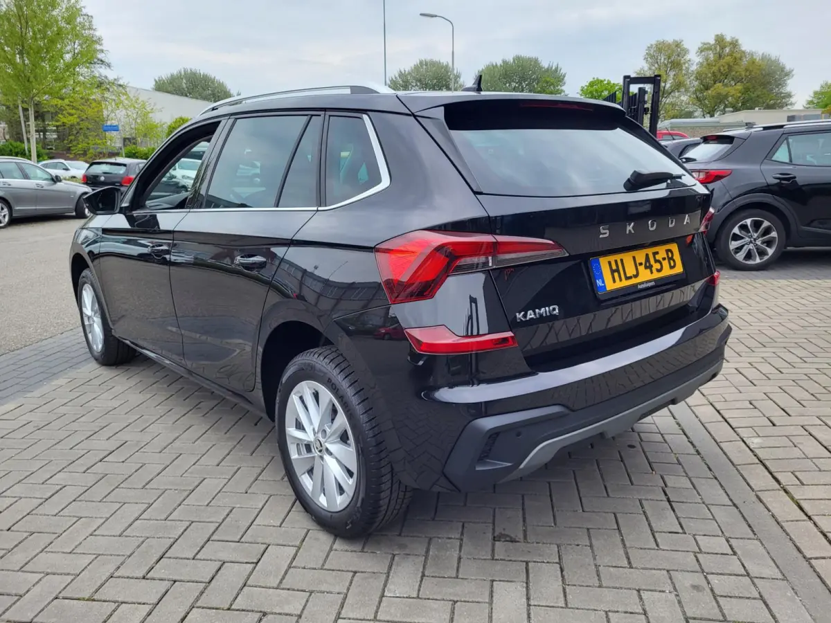 1.5 TSI ACT Business Edition | Met o.a. camera, AppleCarPlay/AndroidAuto, navigatie, keyless start en stoelverwarming!
